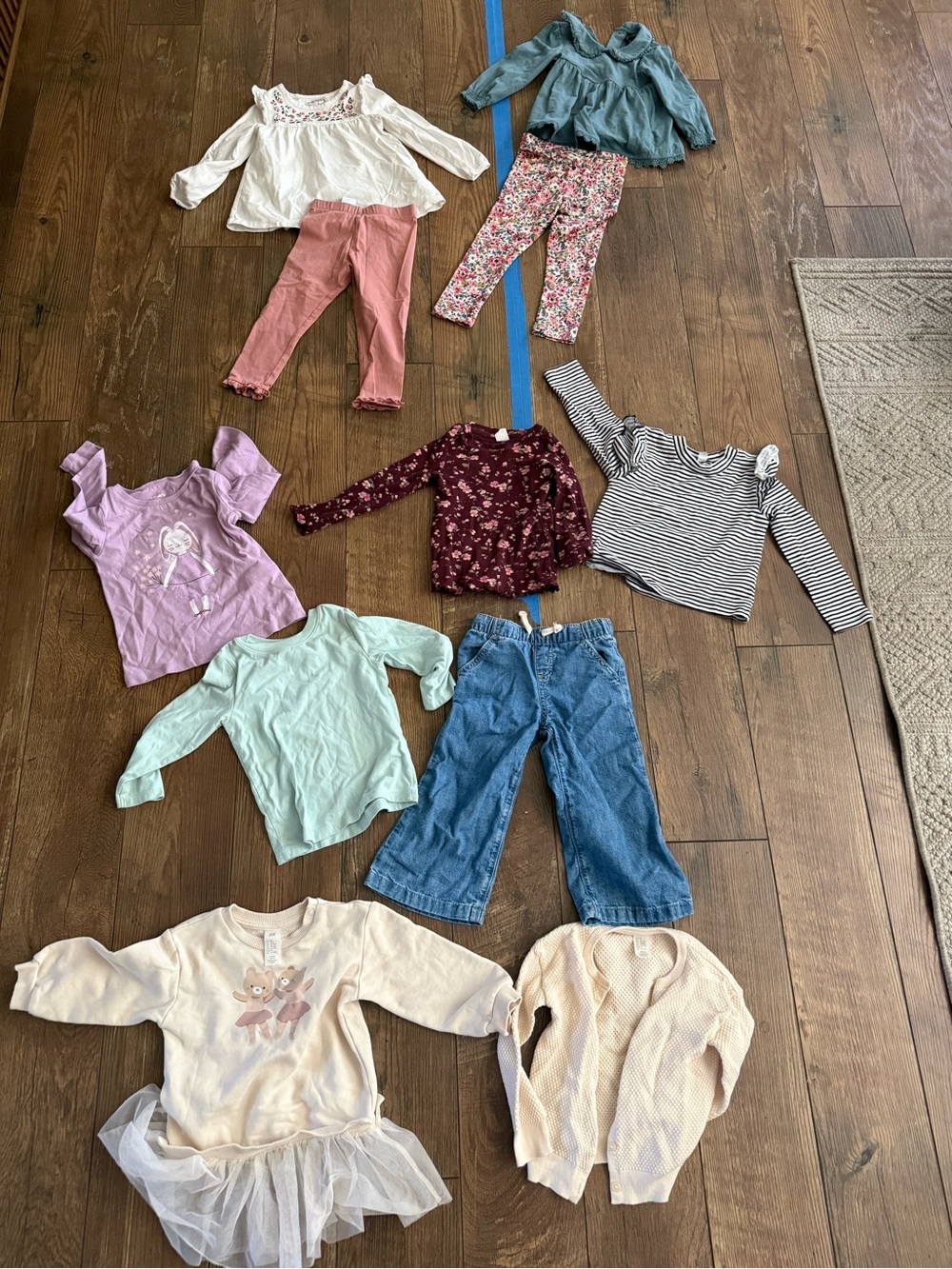 18 months - 2T Girls Mixed Outfit Bundle